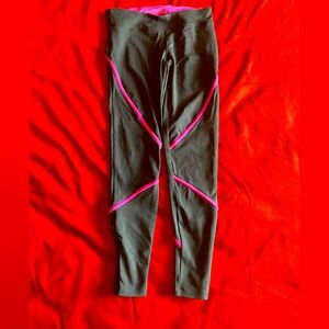 Victoria’s Secret leggings, size XS